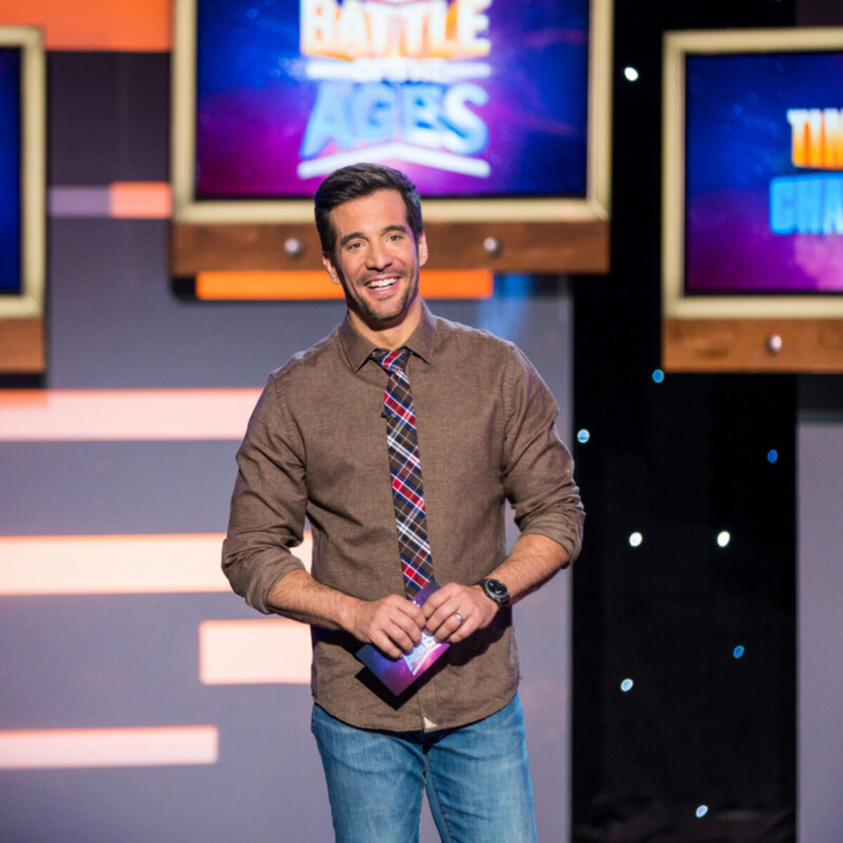 JD Roberto hosting Battle of the Ages